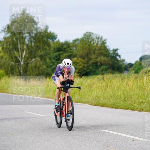 31.08.2025 - Elbe Triathlon Hamburg Michael Burmester http://msf.ph/oto/8682730 31.08.2025 11:05:20 Radfahren 1418, 1446, 1488, 1527, 1532, 1573, 1581 meine-sportfotos.de