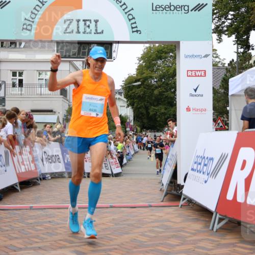 31.08.2025 - 21. Blankeneser Heldenlauf Strokosch-Dieckow http://msf.ph/oto/8682755 31.08.2025 12:04:41 Ziel 4411, 4436 meine-sportfotos.de