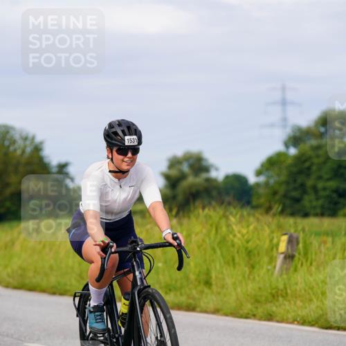 31.08.2025 - Elbe Triathlon Hamburg Michael Burmester http://msf.ph/oto/8682799 31.08.2025 11:06:05 Radfahren 1531, 1541, 1577 meine-sportfotos.de