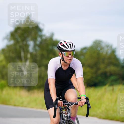31.08.2025 - Elbe Triathlon Hamburg Michael Burmester http://msf.ph/oto/8682836 31.08.2025 11:06:22 Radfahren 1364, 1376, 1479, 1559 meine-sportfotos.de