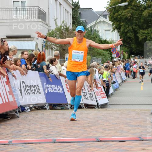 31.08.2025 - 21. Blankeneser Heldenlauf Strokosch-Dieckow http://msf.ph/oto/8682852 31.08.2025 12:04:39 Ziel 4118, 4436 meine-sportfotos.de