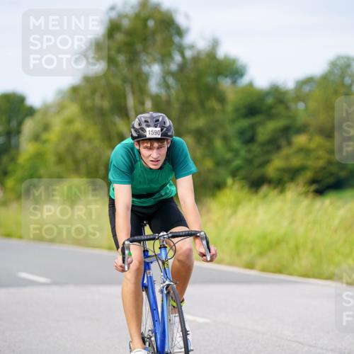 31.08.2025 - Elbe Triathlon Hamburg Michael Burmester http://msf.ph/oto/8682859 31.08.2025 11:06:30 Radfahren 1257, 1354, 1376, 1479, 1590 meine-sportfotos.de