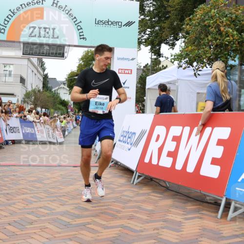 31.08.2025 - 21. Blankeneser Heldenlauf Strokosch-Dieckow http://msf.ph/oto/8682887 31.08.2025 12:04:33 Ziel 4118 meine-sportfotos.de