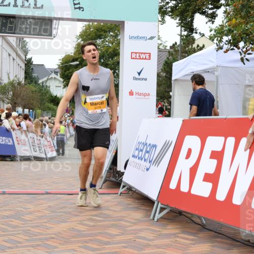 31.08.2025 - 21. Blankeneser Heldenlauf Strokosch-Dieckow http://msf.ph/oto/8682925 31.08.2025 12:04:20 Ziel 5179 meine-sportfotos.de