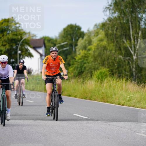 31.08.2025 - Elbe Triathlon Hamburg Michael Burmester http://msf.ph/oto/8682929 31.08.2025 11:07:03 Radfahren 952, 1172, 1477, 1556, 1561, 1618 meine-sportfotos.de