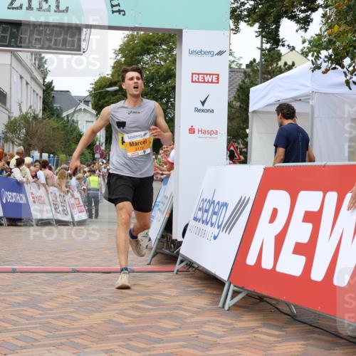 31.08.2025 - 21. Blankeneser Heldenlauf Strokosch-Dieckow http://msf.ph/oto/8682947 31.08.2025 12:04:20 Ziel 5179 meine-sportfotos.de
