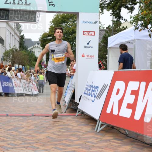 31.08.2025 - 21. Blankeneser Heldenlauf Strokosch-Dieckow http://msf.ph/oto/8682954 31.08.2025 12:04:20 Ziel 5179 meine-sportfotos.de