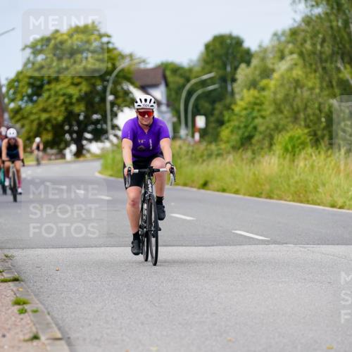 31.08.2025 - Elbe Triathlon Hamburg Michael Burmester http://msf.ph/oto/8683027 31.08.2025 11:07:37 Radfahren 1294, 1343, 1524, 1582 meine-sportfotos.de