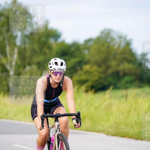 31.08.2025 - Elbe Triathlon Hamburg Michael Burmester http://msf.ph/oto/8683043 31.08.2025 11:07:42 Radfahren 1293, 1343, 1419, 1524, 1582, 1593 meine-sportfotos.de