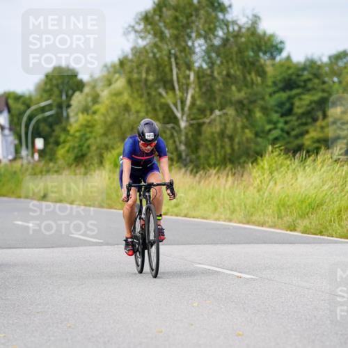 31.08.2025 - Elbe Triathlon Hamburg Michael Burmester http://msf.ph/oto/8683106 31.08.2025 11:08:18 Radfahren 1271, 1413, 1434, 1469, 1492 meine-sportfotos.de