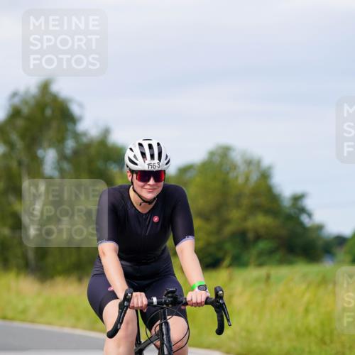 31.08.2025 - Elbe Triathlon Hamburg Michael Burmester http://msf.ph/oto/8683151 31.08.2025 11:08:46 Radfahren 1290, 1538, 1563 meine-sportfotos.de
