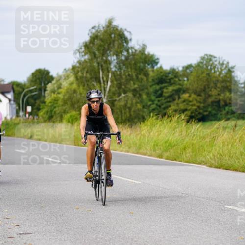 31.08.2025 - Elbe Triathlon Hamburg Michael Burmester http://msf.ph/oto/8683185 31.08.2025 11:09:01 Radfahren 1389, 1487, 1513 meine-sportfotos.de