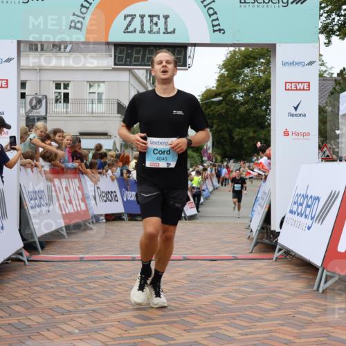 31.08.2025 - 21. Blankeneser Heldenlauf Strokosch-Dieckow http://msf.ph/oto/8683235 31.08.2025 12:03:56 Ziel 4046, 4061 meine-sportfotos.de