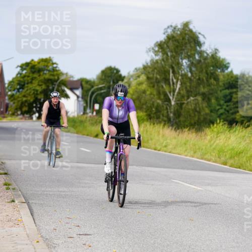 31.08.2025 - Elbe Triathlon Hamburg Michael Burmester http://msf.ph/oto/8683247 31.08.2025 11:09:35 Radfahren 1509, 1589 meine-sportfotos.de