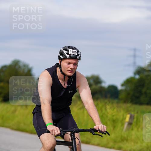 31.08.2025 - Elbe Triathlon Hamburg Michael Burmester http://msf.ph/oto/8683261 31.08.2025 11:09:38 Radfahren 1509, 1589 meine-sportfotos.de