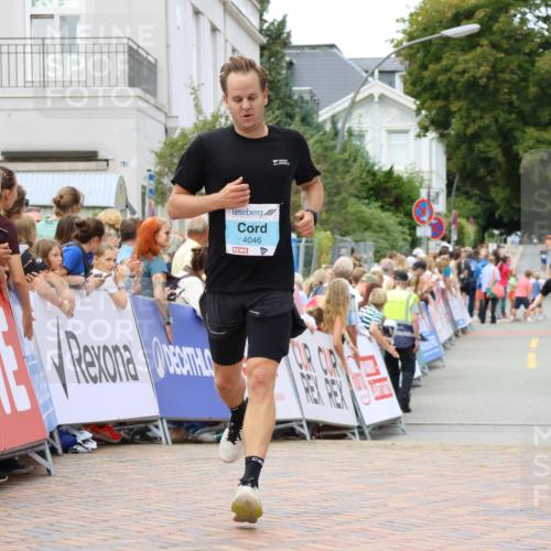 31.08.2025 - 21. Blankeneser Heldenlauf Strokosch-Dieckow http://msf.ph/oto/8683303 31.08.2025 12:03:54 Ziel 4046, 4225, 4226 meine-sportfotos.de