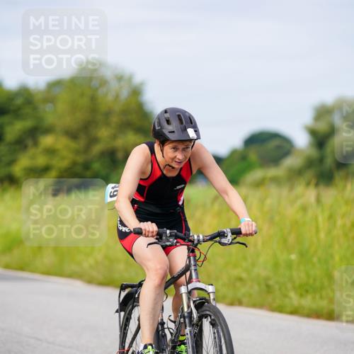 31.08.2025 - Elbe Triathlon Hamburg Michael Burmester http://msf.ph/oto/8683309 31.08.2025 11:10:11 Radfahren 1398, 1437, 1449 meine-sportfotos.de