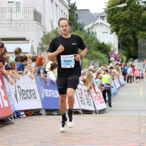 31.08.2025 - 21. Blankeneser Heldenlauf Strokosch-Dieckow http://msf.ph/oto/8683318 31.08.2025 12:03:54 Ziel 4046, 4225, 4226 meine-sportfotos.de