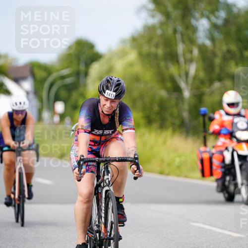 31.08.2025 - Elbe Triathlon Hamburg Michael Burmester http://msf.ph/oto/8683326 31.08.2025 11:10:20 Radfahren 1411, 1416, 1422, 1437, 1601 meine-sportfotos.de
