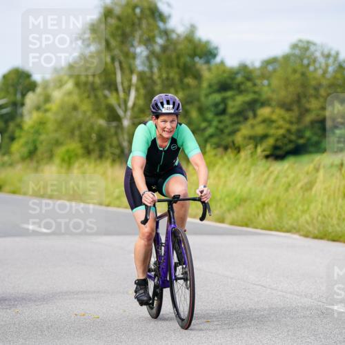 31.08.2025 - Elbe Triathlon Hamburg Michael Burmester http://msf.ph/oto/8683363 31.08.2025 11:10:28 Radfahren 1422, 1425, 1429, 1484, 1550, 1601 meine-sportfotos.de