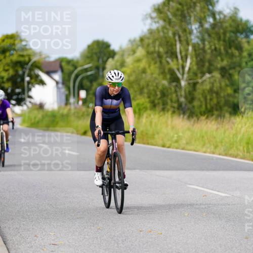 31.08.2025 - Elbe Triathlon Hamburg Michael Burmester http://msf.ph/oto/8683373 31.08.2025 11:10:31 Radfahren 1335, 1388, 1396, 1425, 1429, 1484, 1550 meine-sportfotos.de