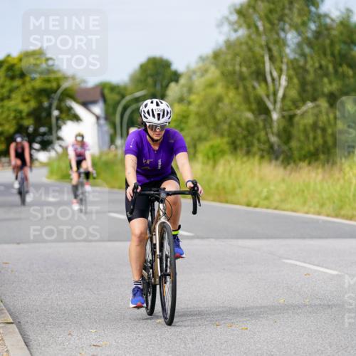 31.08.2025 - Elbe Triathlon Hamburg Michael Burmester http://msf.ph/oto/8683388 31.08.2025 11:10:34 Radfahren 1335, 1367, 1388, 1396, 1425, 1550 meine-sportfotos.de
