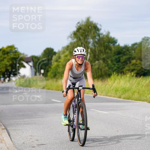 31.08.2025 - Elbe Triathlon Hamburg Michael Burmester http://msf.ph/oto/8683452 31.08.2025 11:10:59 Radfahren 1380 meine-sportfotos.de