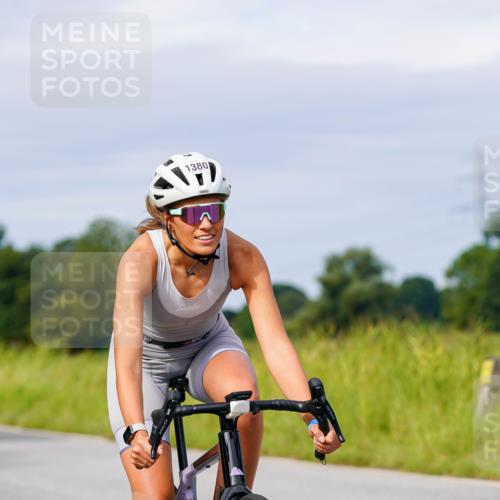 31.08.2025 - Elbe Triathlon Hamburg Michael Burmester http://msf.ph/oto/8683461 31.08.2025 11:10:59 Radfahren 1380 meine-sportfotos.de
