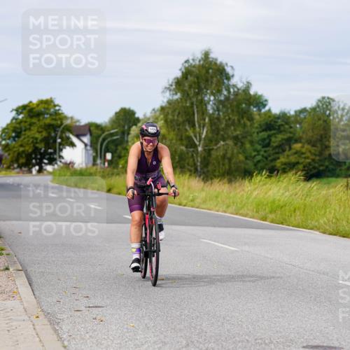 31.08.2025 - Elbe Triathlon Hamburg Michael Burmester http://msf.ph/oto/8683545 31.08.2025 11:11:44 Radfahren 1435 meine-sportfotos.de