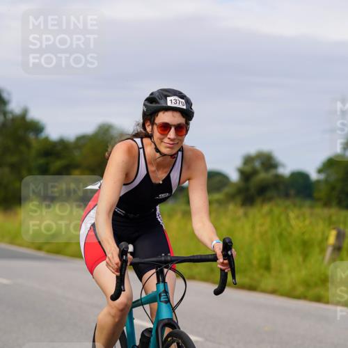31.08.2025 - Elbe Triathlon Hamburg Michael Burmester http://msf.ph/oto/8683567 31.08.2025 11:12:09 Radfahren 1370 meine-sportfotos.de