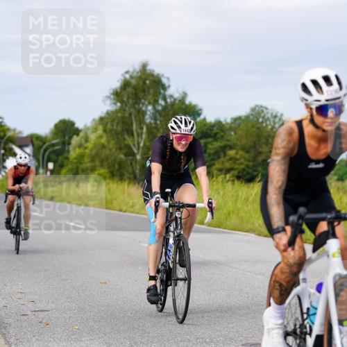 31.08.2025 - Elbe Triathlon Hamburg Michael Burmester http://msf.ph/oto/8683601 31.08.2025 11:12:27 Radfahren 1374, 1390, 1395, 1404, 1442, 1462, 1614, 1615 meine-sportfotos.de