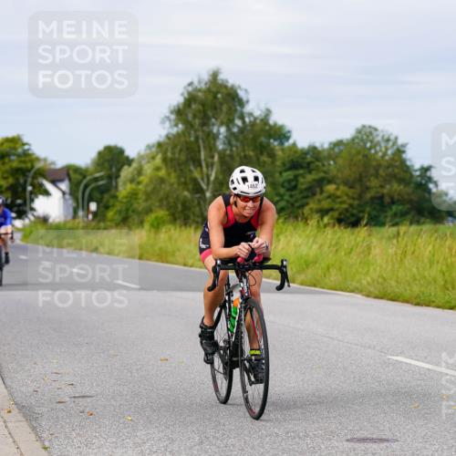 31.08.2025 - Elbe Triathlon Hamburg Michael Burmester http://msf.ph/oto/8683609 31.08.2025 11:12:28 Radfahren 1374, 1390, 1395, 1404, 1430, 1442, 1462, 1614, 1615 meine-sportfotos.de