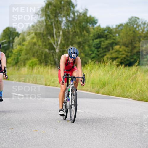 31.08.2025 - Elbe Triathlon Hamburg Michael Burmester http://msf.ph/oto/8683628 31.08.2025 11:12:33 Radfahren 1395, 1409, 1430, 1517, 1614 meine-sportfotos.de