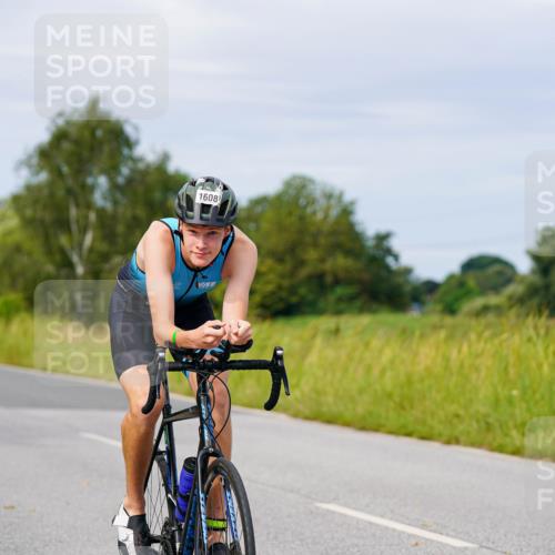31.08.2025 - Elbe Triathlon Hamburg Michael Burmester http://msf.ph/oto/8683672 31.08.2025 11:12:56 Radfahren 1608 meine-sportfotos.de