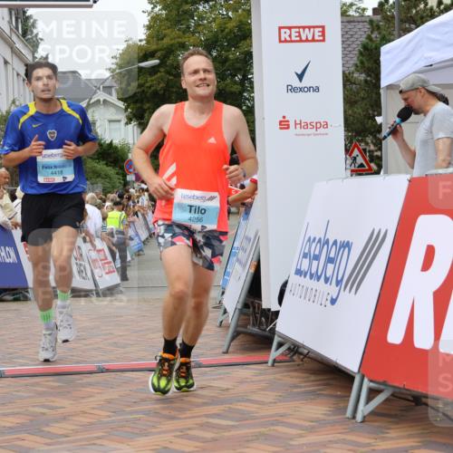 31.08.2025 - 21. Blankeneser Heldenlauf Strokosch-Dieckow http://msf.ph/oto/8683701 31.08.2025 12:03:29 Ziel 4256, 4418, 4032 meine-sportfotos.de