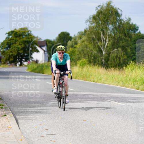 31.08.2025 - Elbe Triathlon Hamburg Michael Burmester http://msf.ph/oto/8683703 31.08.2025 11:13:37 Radfahren 1285, 1375, 1575 meine-sportfotos.de