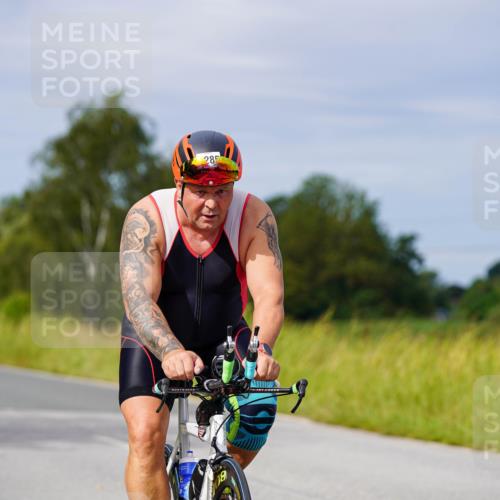 31.08.2025 - Elbe Triathlon Hamburg Michael Burmester http://msf.ph/oto/8683715 31.08.2025 11:13:44 Radfahren 1285, 1405 meine-sportfotos.de