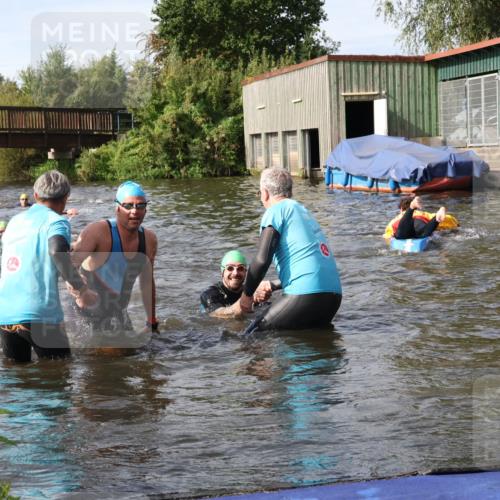 31.08.2025 - Elbe Triathlon Hamburg Luisa Fischer http://msf.ph/oto/8683738 31.08.2025 10:20:16 Schwimmen 1014, 1143, 1226 meine-sportfotos.de