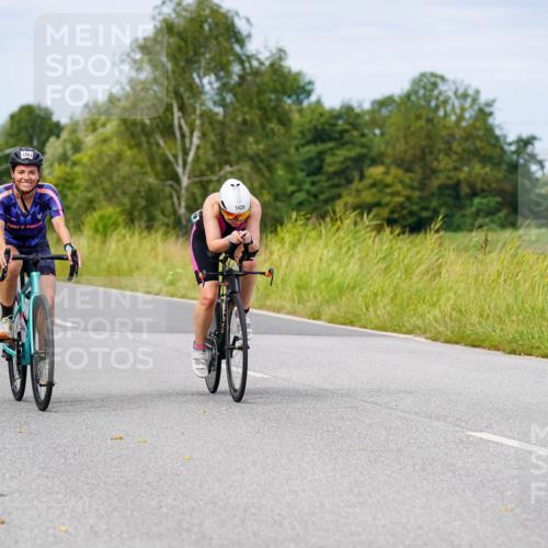 31.08.2025 - Elbe Triathlon Hamburg Michael Burmester http://msf.ph/oto/8683743 31.08.2025 11:14:08 Radfahren 1346, 1361, 1401, 1428 meine-sportfotos.de