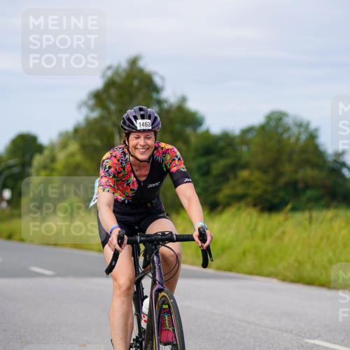 31.08.2025 - Elbe Triathlon Hamburg Michael Burmester http://msf.ph/oto/8683787 31.08.2025 11:14:28 Radfahren 1040, 1447, 1463 meine-sportfotos.de