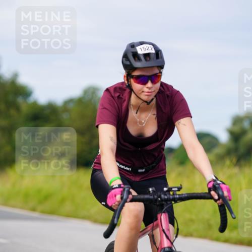 31.08.2025 - Elbe Triathlon Hamburg Michael Burmester http://msf.ph/oto/8683817 31.08.2025 11:14:38 Radfahren 1377, 1438, 1502, 1504, 1522 meine-sportfotos.de