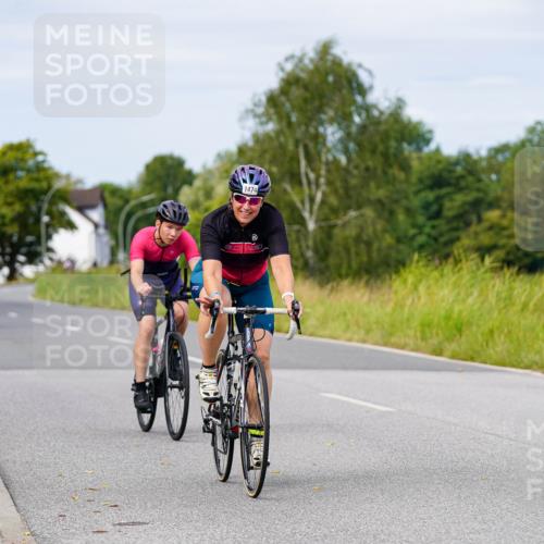 31.08.2025 - Elbe Triathlon Hamburg Michael Burmester http://msf.ph/oto/8683838 31.08.2025 11:14:46 Radfahren 1363, 1407, 1474, 1475, 1504, 1604 meine-sportfotos.de