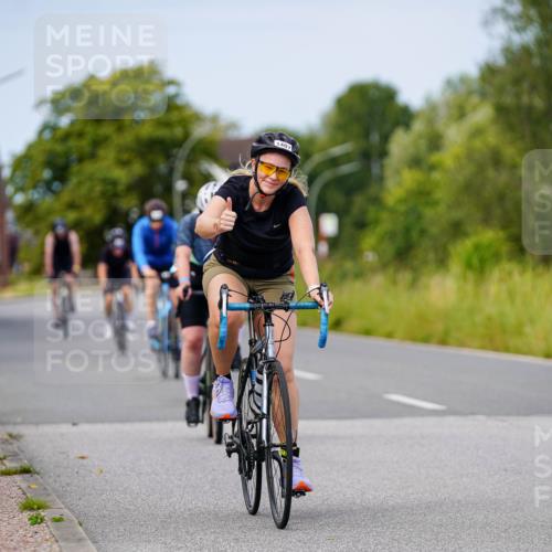 31.08.2025 - Elbe Triathlon Hamburg Michael Burmester http://msf.ph/oto/8683845 31.08.2025 11:14:49 Radfahren 1363, 1407, 1474, 1475, 1594, 1604 meine-sportfotos.de