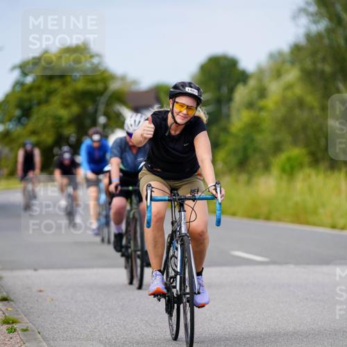 31.08.2025 - Elbe Triathlon Hamburg Michael Burmester http://msf.ph/oto/8683848 31.08.2025 11:14:49 Radfahren 1363, 1407, 1474, 1475, 1594, 1604 meine-sportfotos.de