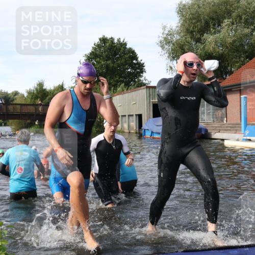 31.08.2025 - Elbe Triathlon Hamburg Luisa Fischer http://msf.ph/oto/8683864 31.08.2025 10:20:51 Schwimmen 1147, 1174, 1190, 1225, 1227, 1234, 1241 meine-sportfotos.de