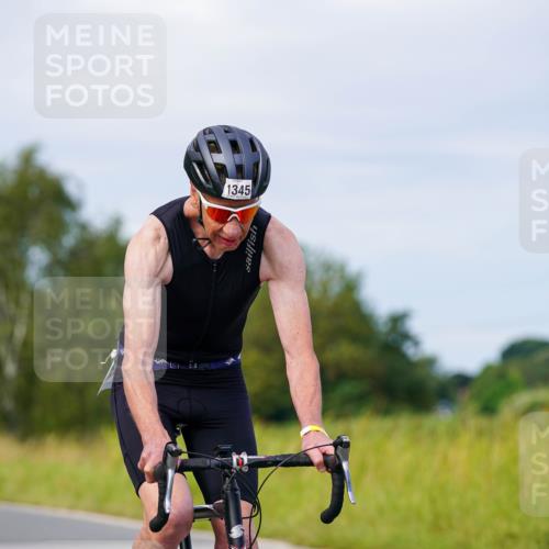31.08.2025 - Elbe Triathlon Hamburg Michael Burmester http://msf.ph/oto/8683885 31.08.2025 11:14:57 Radfahren 1345, 1594 meine-sportfotos.de