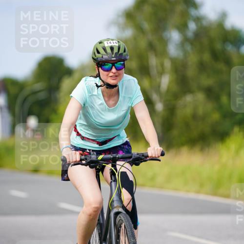 31.08.2025 - Elbe Triathlon Hamburg Michael Burmester http://msf.ph/oto/8683968 31.08.2025 11:15:50 Radfahren 1414, 1420 meine-sportfotos.de