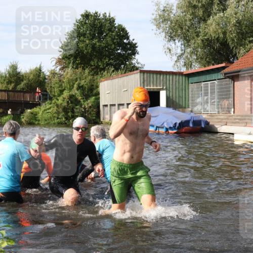 31.08.2025 - Elbe Triathlon Hamburg Luisa Fischer http://msf.ph/oto/8683998 31.08.2025 10:21:46 Schwimmen 1114, 1134, 1139, 1144, 1157, 1168, 1176, 1177, 1204, 1238, 1240, 1244 meine-sportfotos.de
