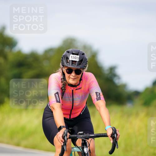 31.08.2025 - Elbe Triathlon Hamburg Michael Burmester http://msf.ph/oto/8684021 31.08.2025 11:16:23 Radfahren 1387, 1495, 1503 meine-sportfotos.de