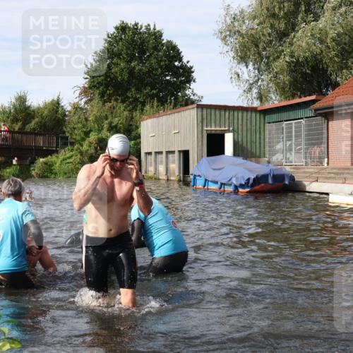 31.08.2025 - Elbe Triathlon Hamburg Luisa Fischer http://msf.ph/oto/8684026 31.08.2025 10:21:56 Schwimmen 1119, 1134, 1144, 1156, 1168, 1177, 1186, 1217, 1229, 1244 meine-sportfotos.de